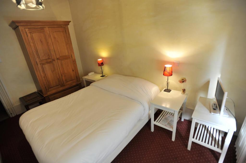 Hotel Les Celestins Vals-les-Bains Zimmer foto