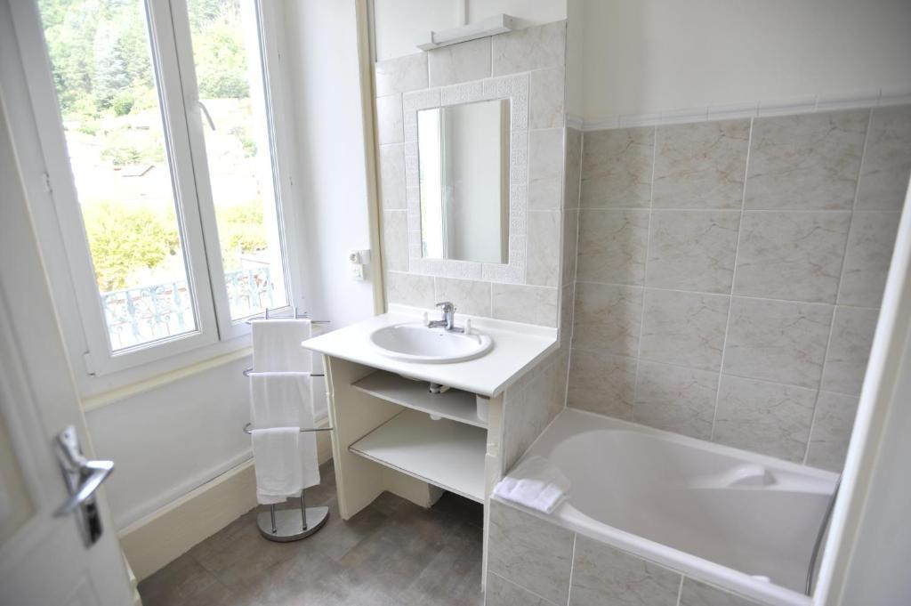 Hotel Les Celestins Vals-les-Bains Zimmer foto